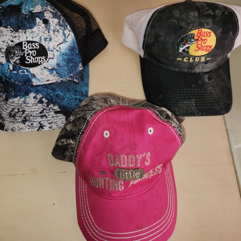 Bass Pro Shops Kids' Pink and Camouflage Hat With Two Bonus Hats